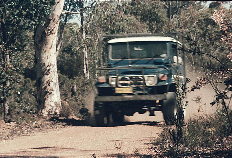 LCC_Hill_rally_1987_Landcruiser_(Barry_Percival)