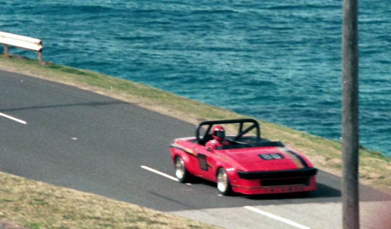 Newcastle_Hillclimb_1985_Triumph_TR7